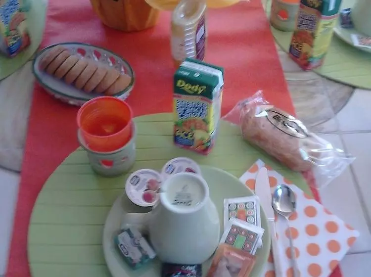 تختخواب و صبحانه A Casa Di Anna E Luca