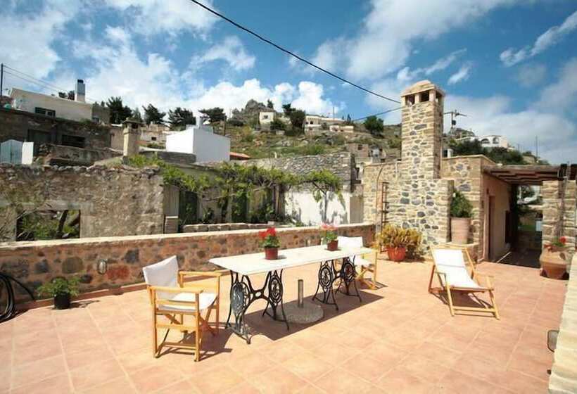 Dorovinis Country Houses