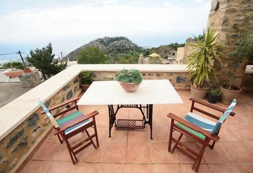 Dorovinis Country Houses