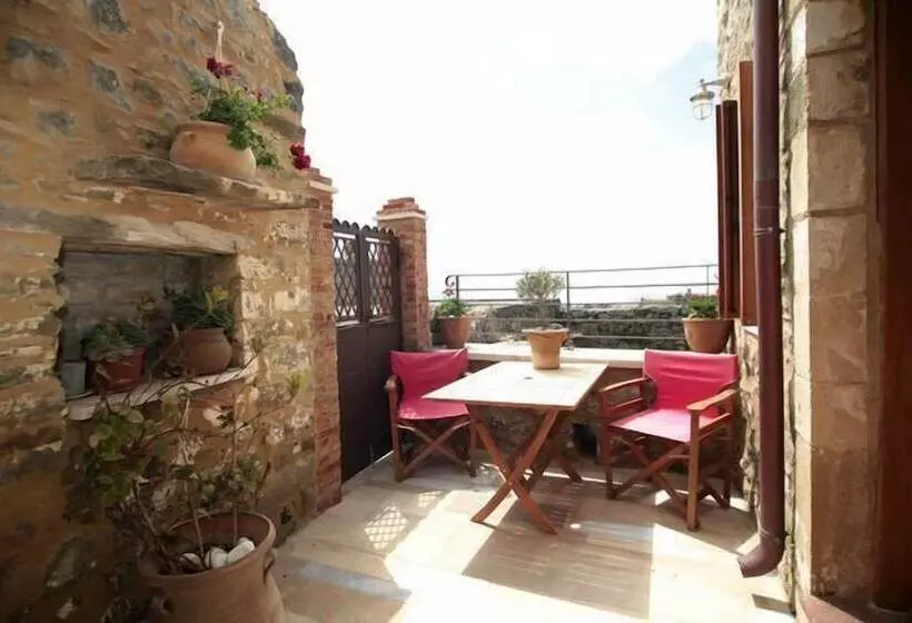 Dorovinis Country Houses