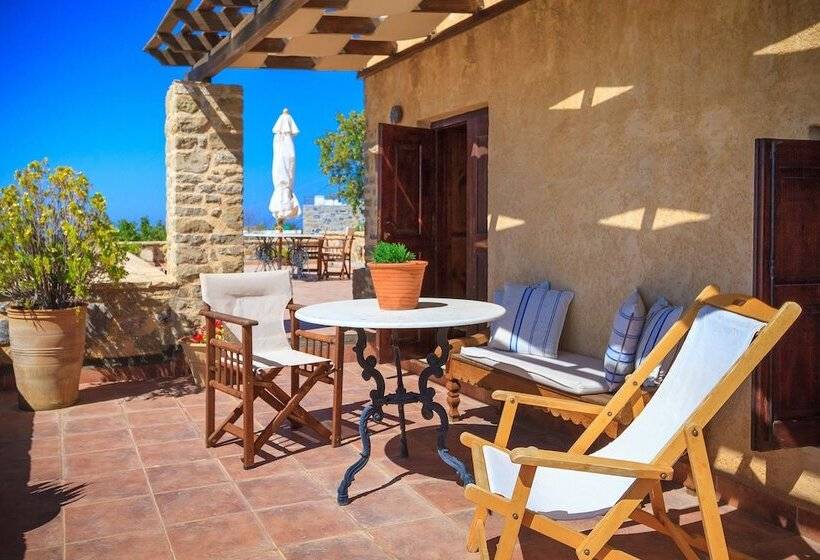 Dorovinis Country Houses