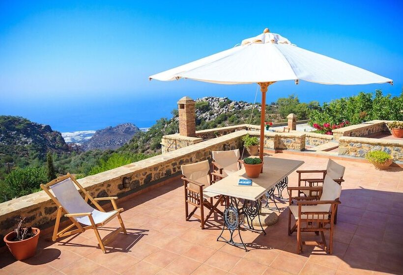 Dorovinis Country Houses