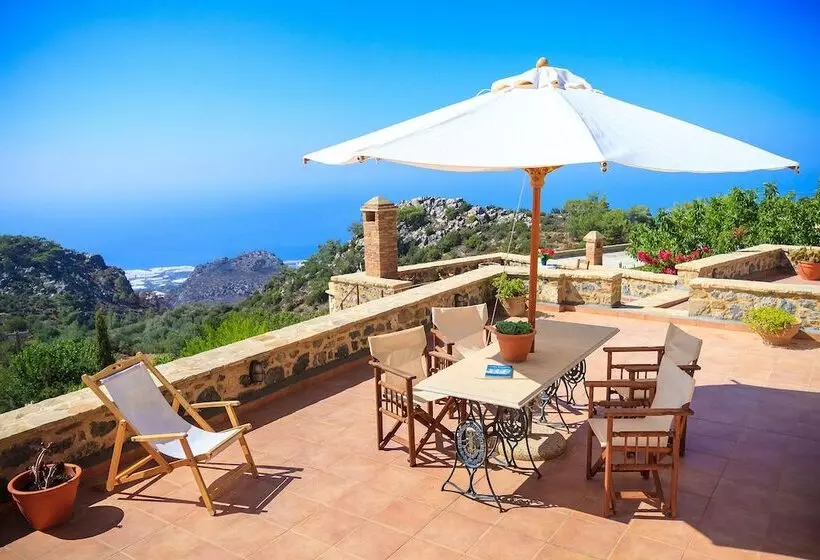 Dorovinis Country Houses