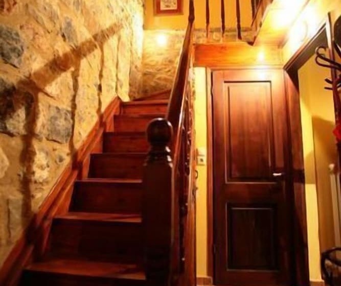 Dorovinis Country Houses