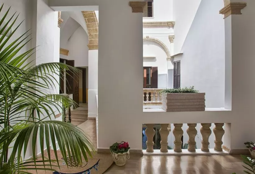 Al Pescatore Hotel & Restaurant