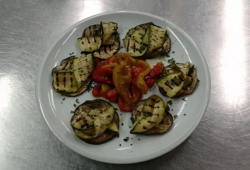 Al Pescatore Hotel & Restaurant