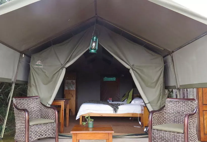 فندق Woodbury Tented Camp – Amakhala Game Reserve