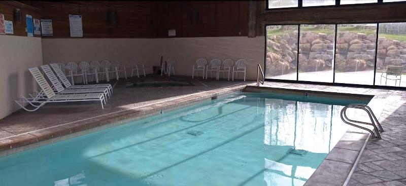 호텔 Daniels Summit Lodge