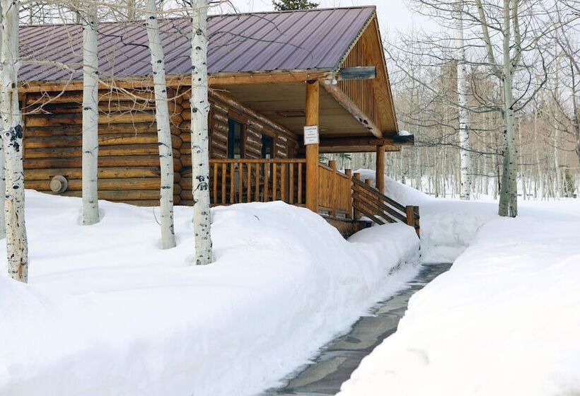 호텔 Daniels Summit Lodge