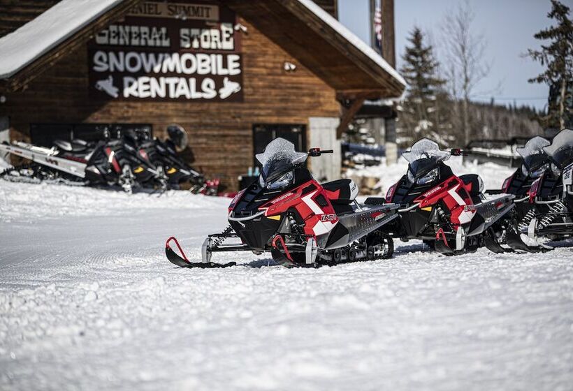 호텔 Daniels Summit Lodge