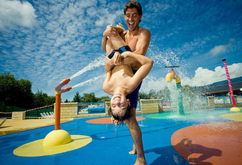 فندق Le Domaine De Kerlann