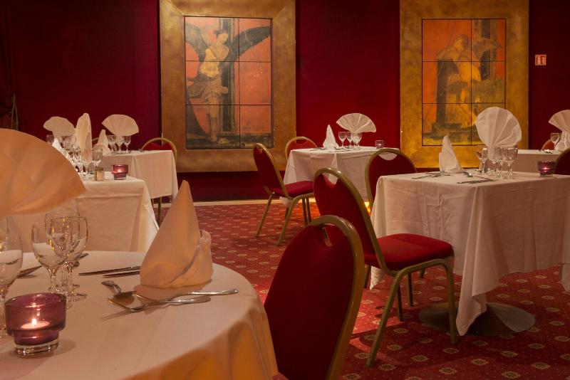 ホテル Espace Leonard De Vinci