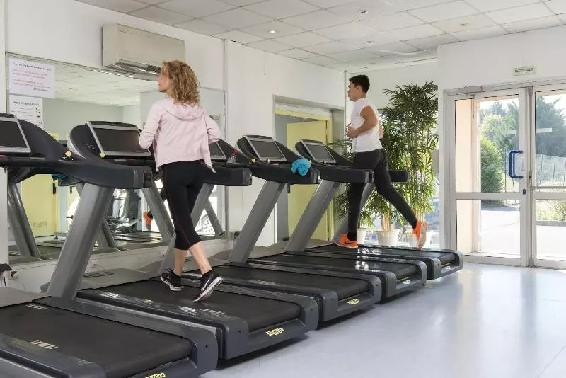 ホテル Espace Leonard De Vinci