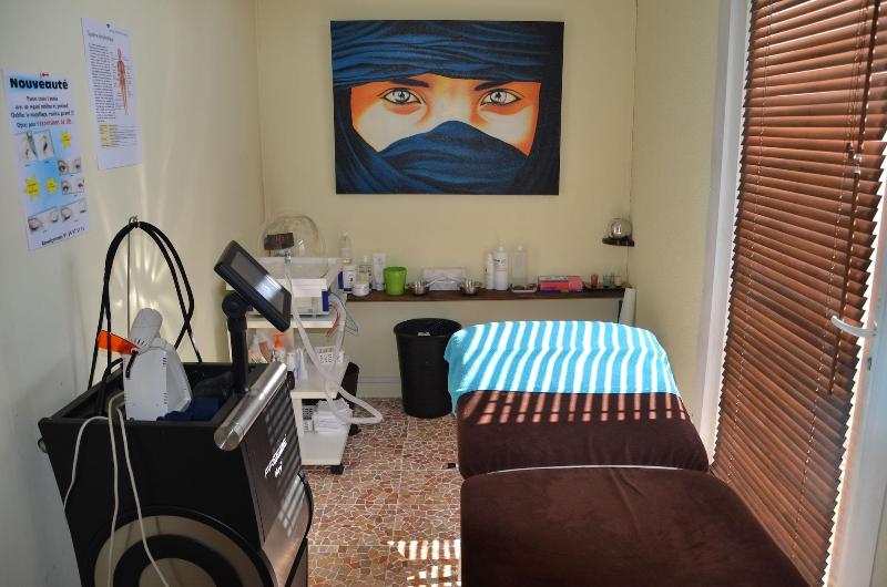 ホテル Espace Leonard De Vinci