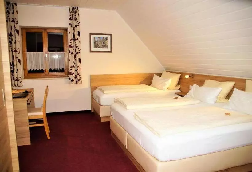 Gasthaus Und Landhotel Wiedmann