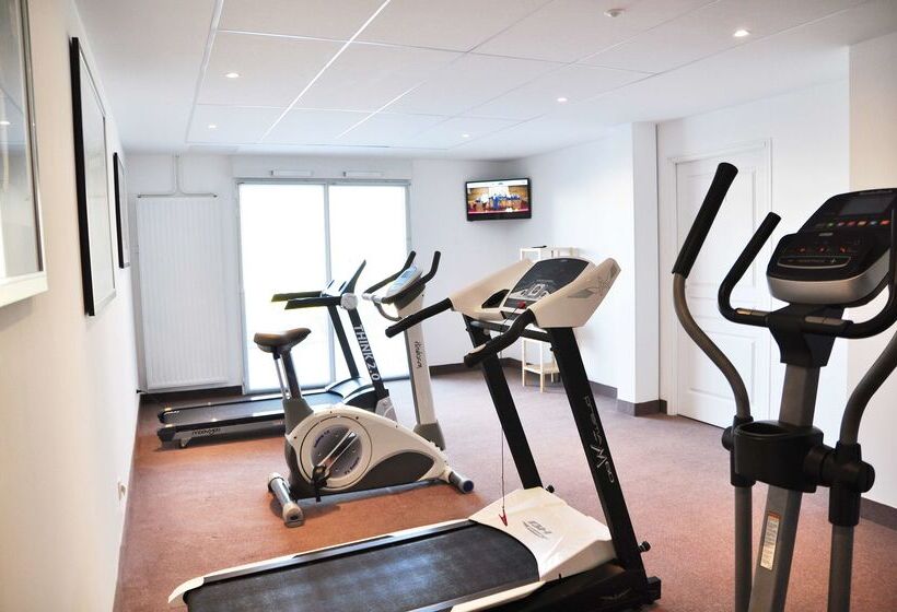 Hotel Golden Tulip Nantes Carquefou Suite