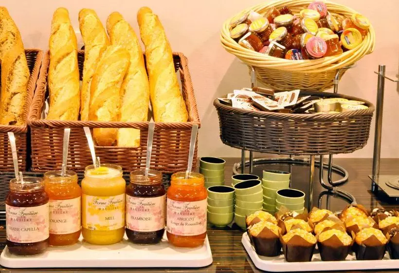 酒店 Golden Tulip Nantes Carquefou Suite