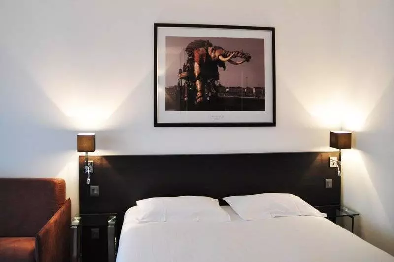 酒店 Golden Tulip Nantes Carquefou Suite