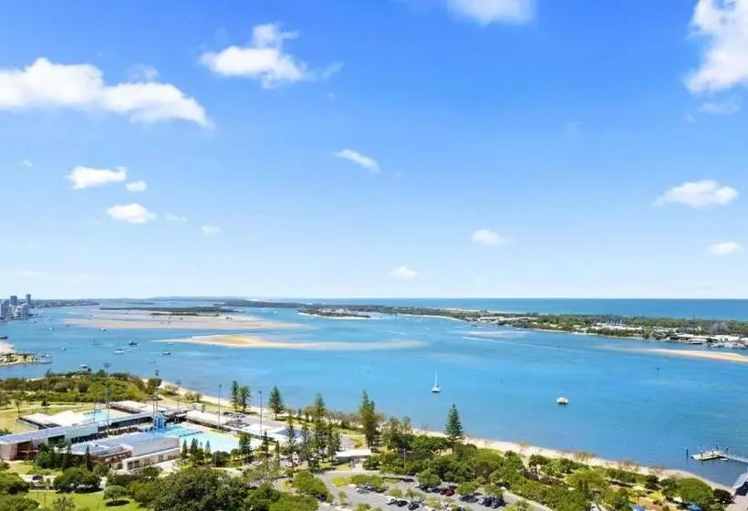 Отель Harbour Side Resort