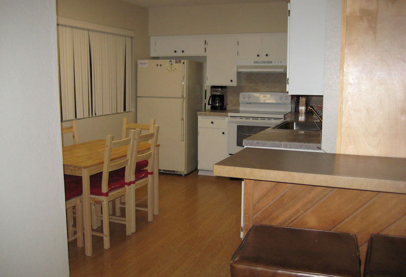 Hotelli La Vista Blanc