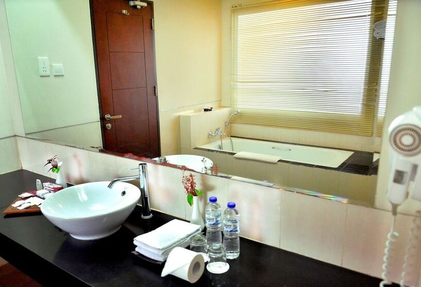 Отель Padjadjaran