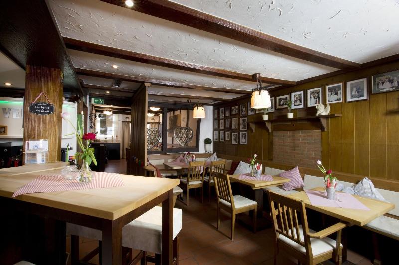 ホテル Ratskeller