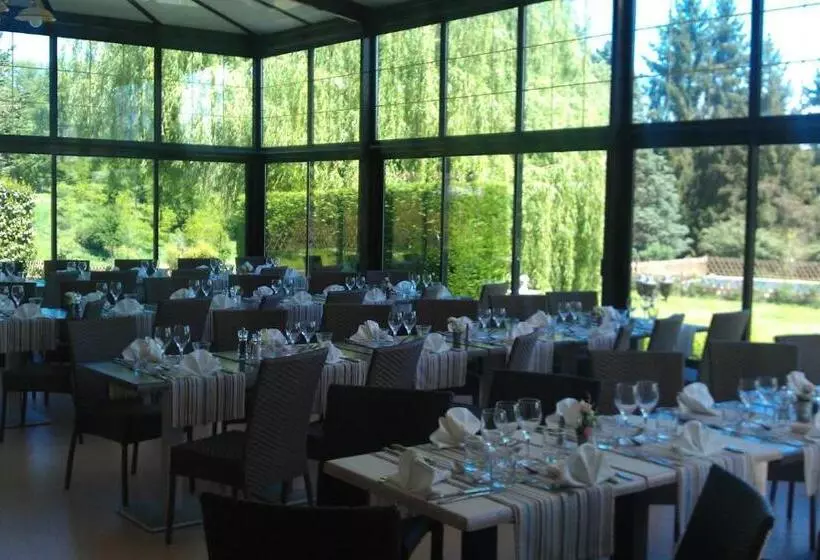 هتل Hôtel La Verperie