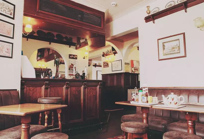 בית מלון כפרי Royal