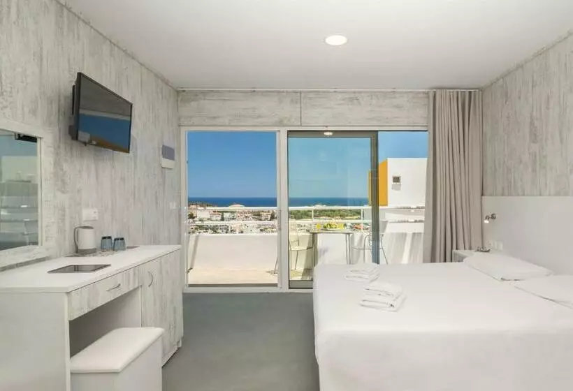 فندق Sunday Life