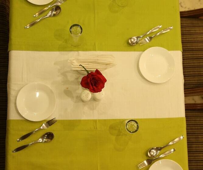 ホテル Mount Manor