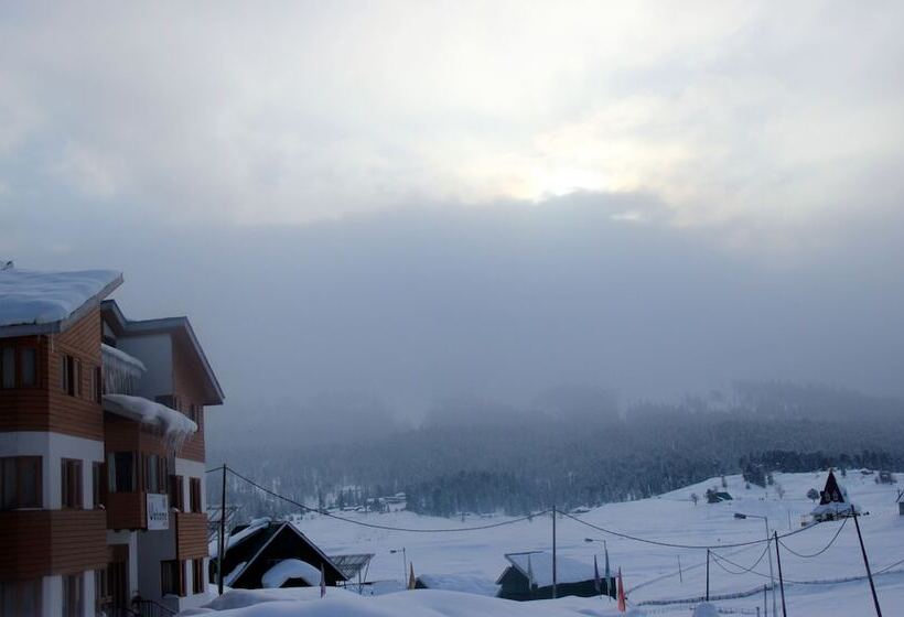 Hotel Welcome  Gulmarg