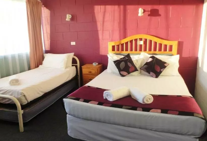 모텔 Murwillumbah Hotel & Apartments