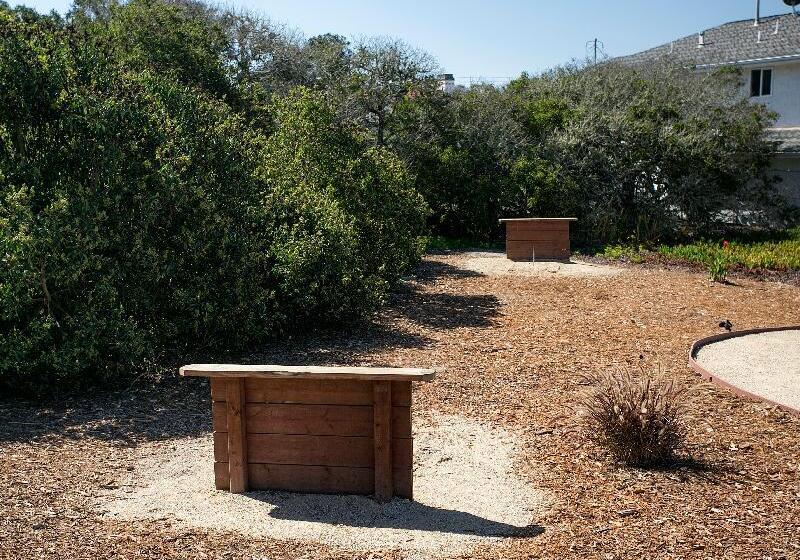 汽车旅馆  Tides Oceanview Inn And Cottages