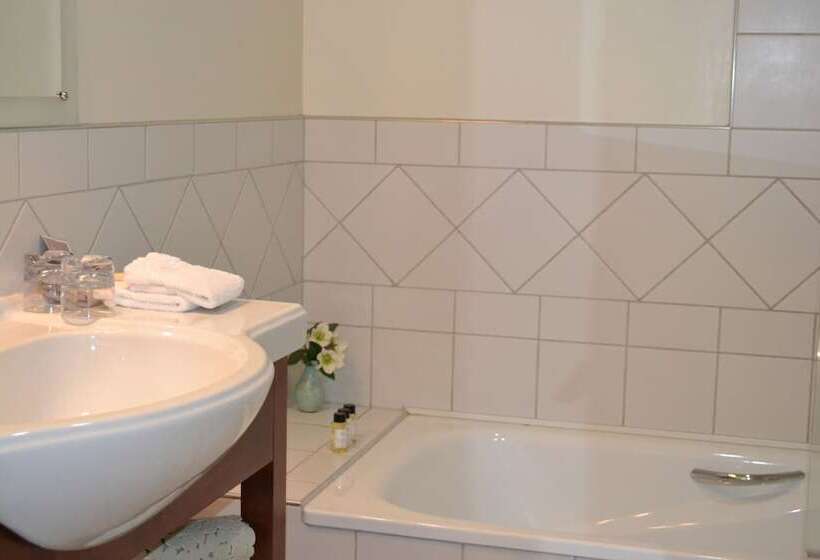 膳宿费 Quickenberry Guesthouse