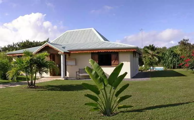 Résidence Le Vallon Guadeloupe Parc Piscine Appartements & Studios & Services Hôteliers à La Carte