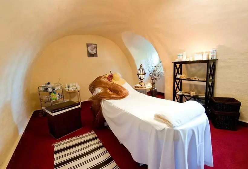 Отель Park Schloss Meisdorf