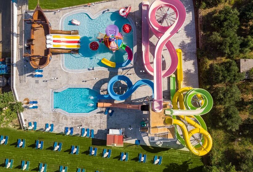 Отель Georgioupolis Suites