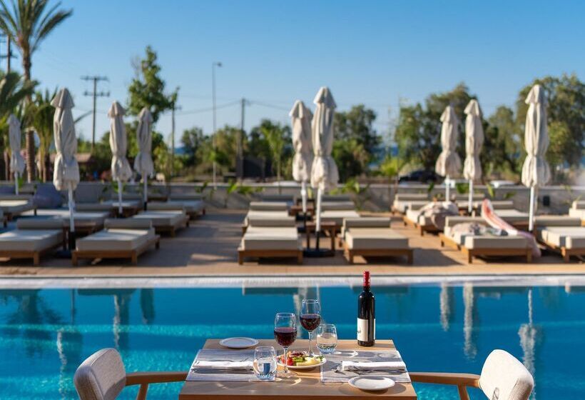 Отель Georgioupolis Suites