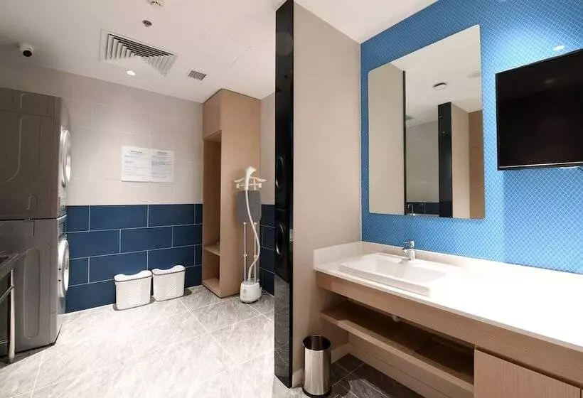 هتل Holiday Inn Express Tianjin Binhai, An Ihg
