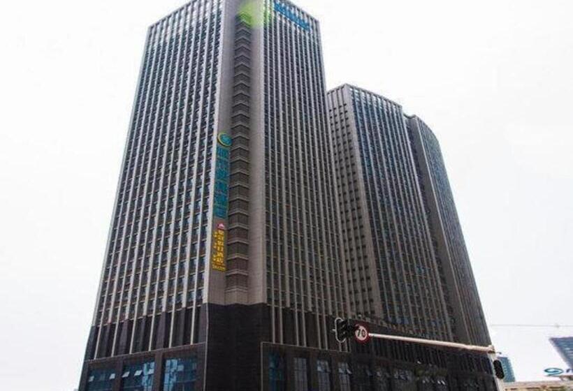 호텔 City Comfort Inn Wuhan Wangjiawan Longyangcun Metro Station