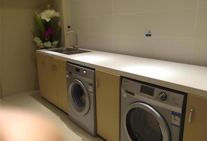 호텔 City Comfort Inn Wuhan Wangjiawan Longyangcun Metro Station