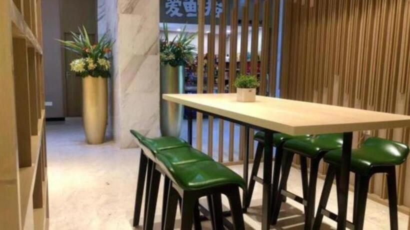 호텔 City Comfort Inn Wuhan Wangjiawan Longyangcun Metro Station