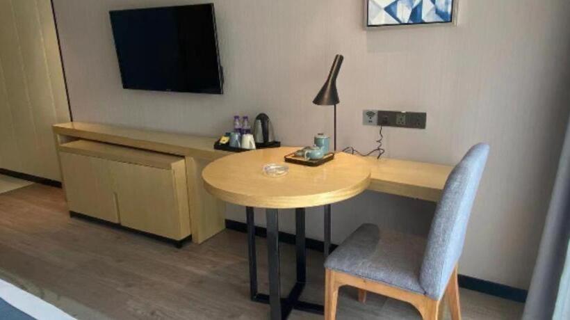 Hotel Echarm Zhengzhou International Convention Centre Hongzhuan Road