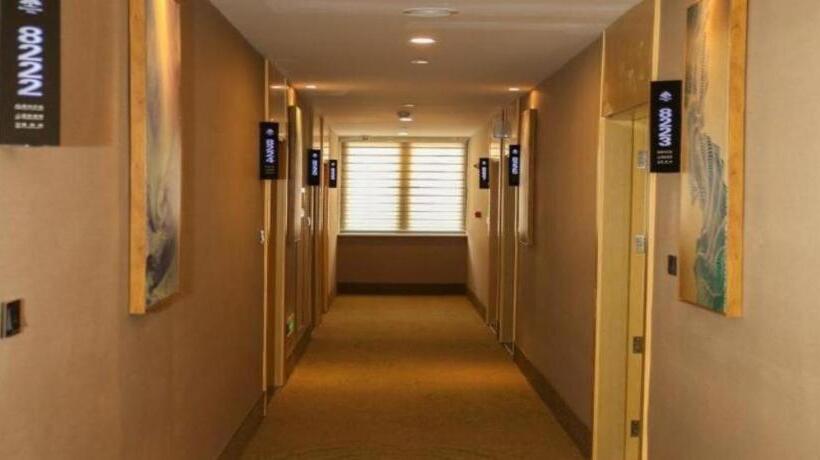 Отель Greentree Inn Suzhou Changshu Southeast Development Zone Southeast Avenue