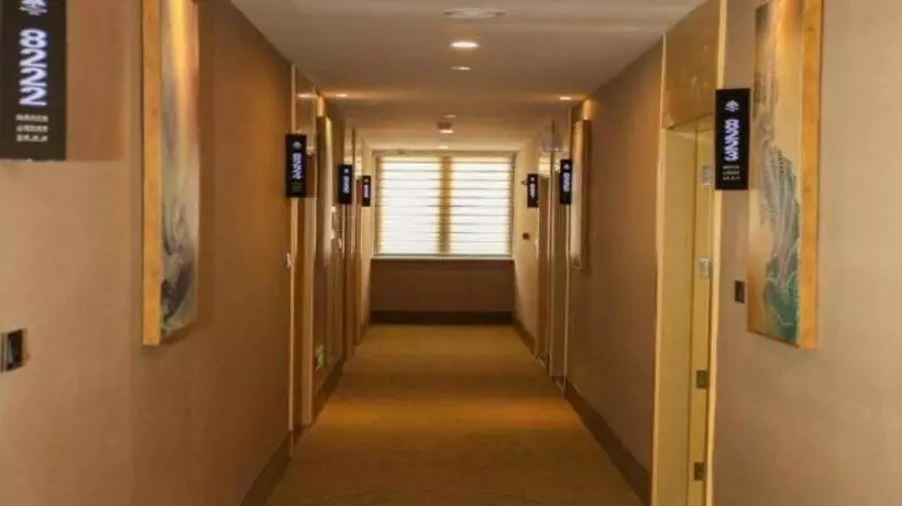 ホテル Greentree Inn Suzhou Changshu Southeast Development Zone Southeast Avenue