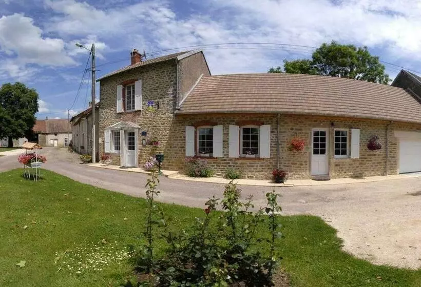 ベッドアンドブレックファースト Maison D Hôtes De L Etang