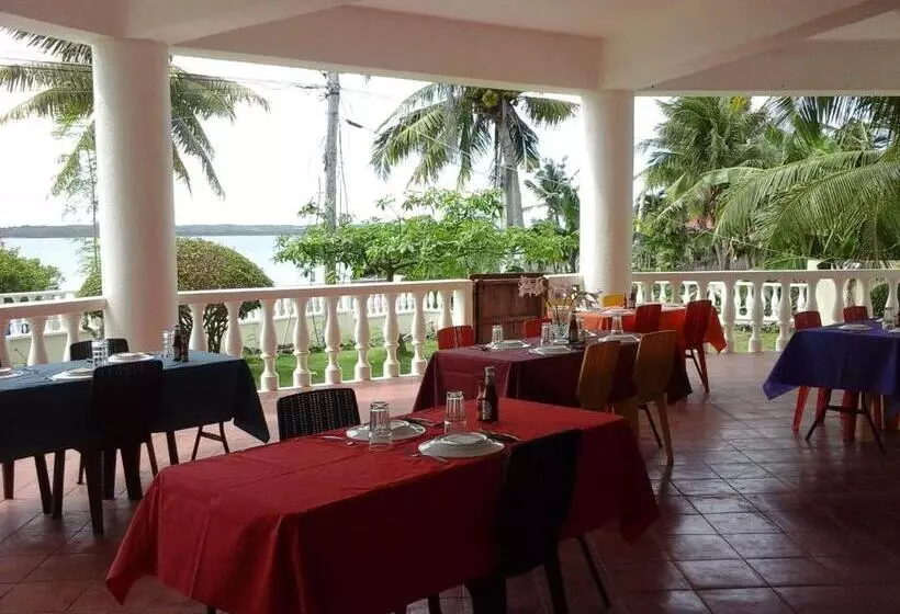 Aamiaismajoitus (B&B) Medellin Seaview Inn