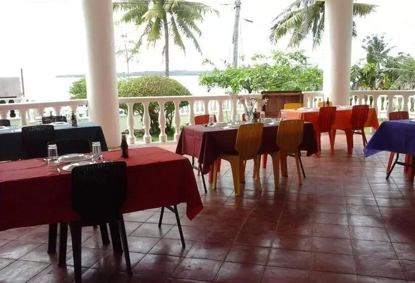 Aamiaismajoitus (B&B) Medellin Seaview Inn