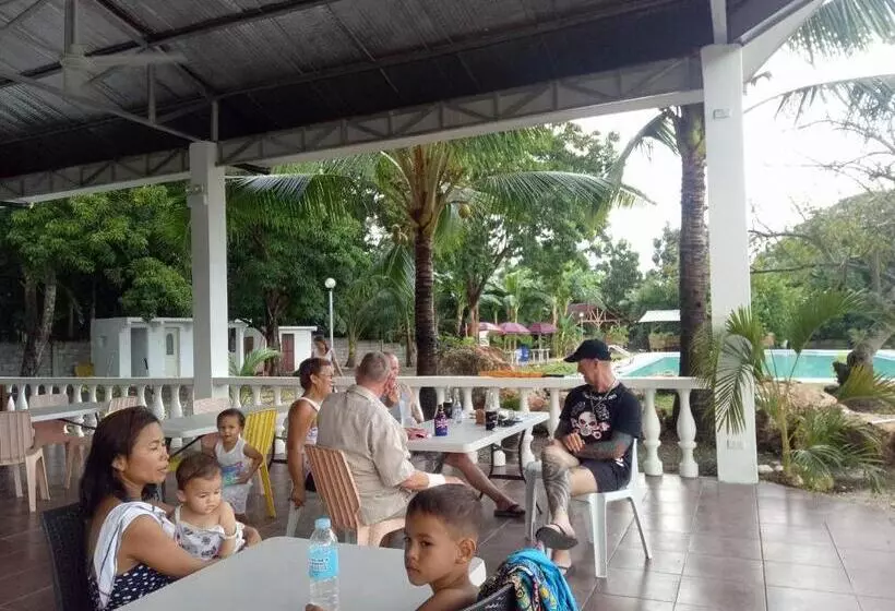 Aamiaismajoitus (B&B) Medellin Seaview Inn