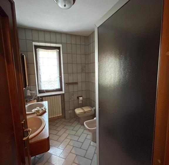 تختخواب و صبحانه Mezzanetti